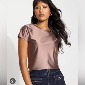 NWT White House Black Market Glossy Jersey Crewneck Tee Medium